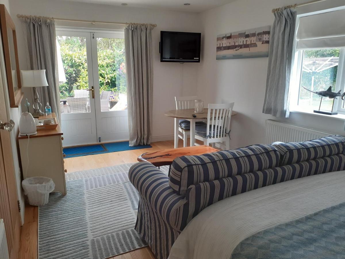 The Cobblers Bed And Breakfast Bishampton 外观 照片