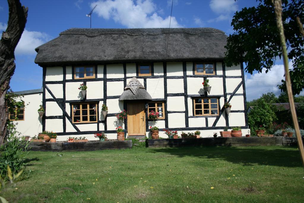 The Cobblers Bed And Breakfast Bishampton 外观 照片